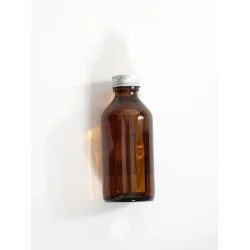 Licia : Florio - Sage and Basil Nail Polish Remover