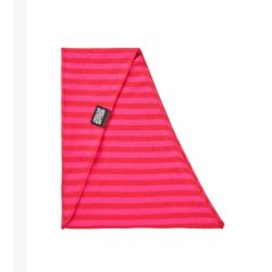 Nrgaard p Strget - Triangle Scarf